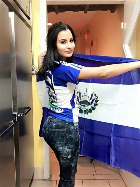 chicas salvadoreñas solteras|Solteras San Salvador